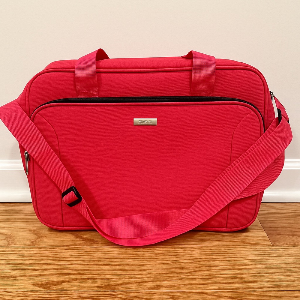 Chic Hot Pink Laptop Bag for Women